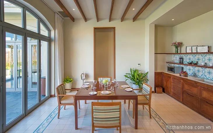 Seaview Villa